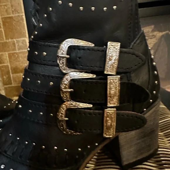 Freebird boots size 10 black NEW!!!!!